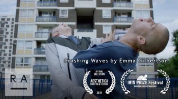 Crashing Waves by Emma Gilbertson (2018)